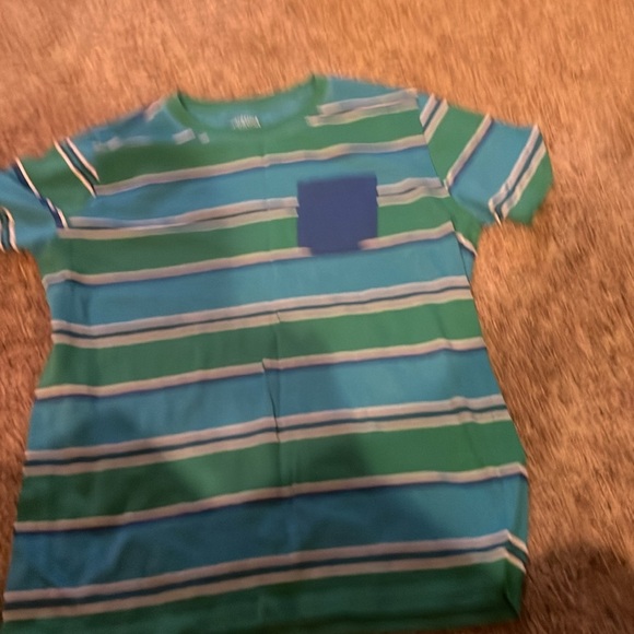 - Bundle of 4 Boys shirt - Picture 5 of 7